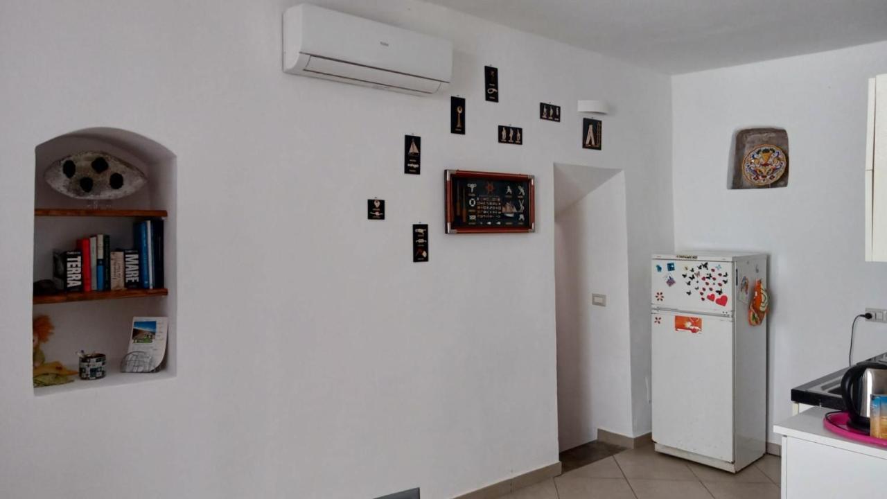 Casa Vacanza U Curtigghiu Lipari  Buitenkant foto